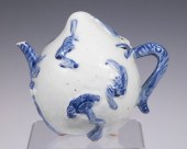 CHINESE CADOGAN TEAPOT 18th-19