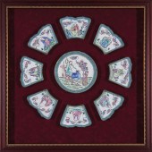 CHINESE CANTON ENAMEL SWEETMEA