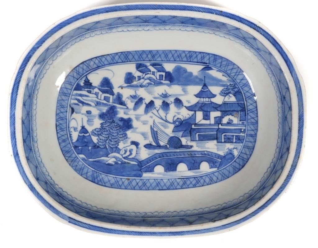 CHINESE CANTON EXPORT DISHBlue