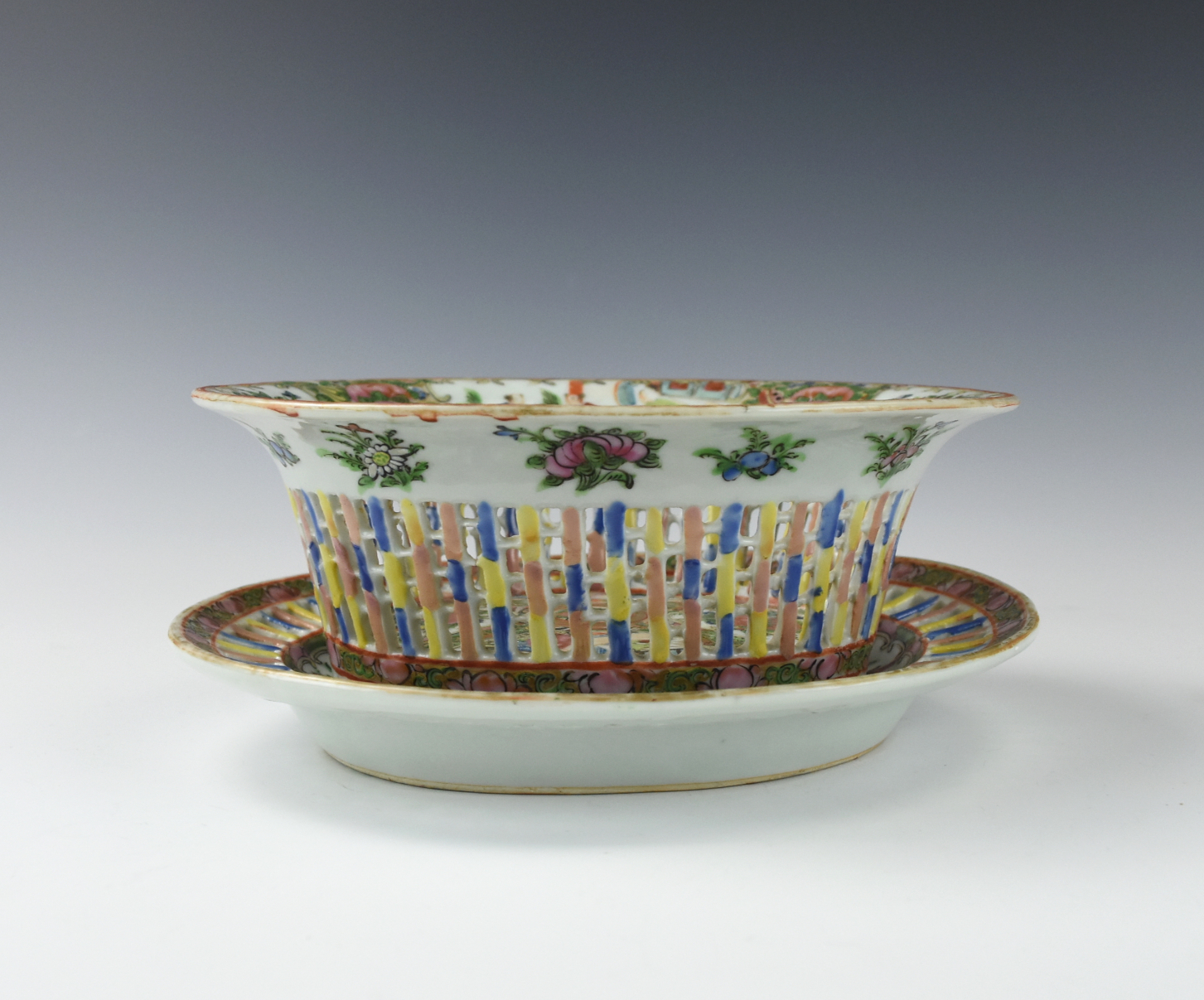 CHINESE CANTON GLAZED BASIN AND