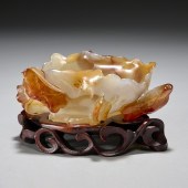 CHINESE CARVED AGATE LOTUS LEA