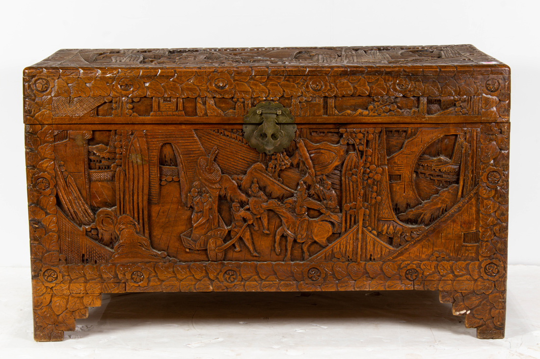 CHINESE CARVED CAMPHOR TRUNK