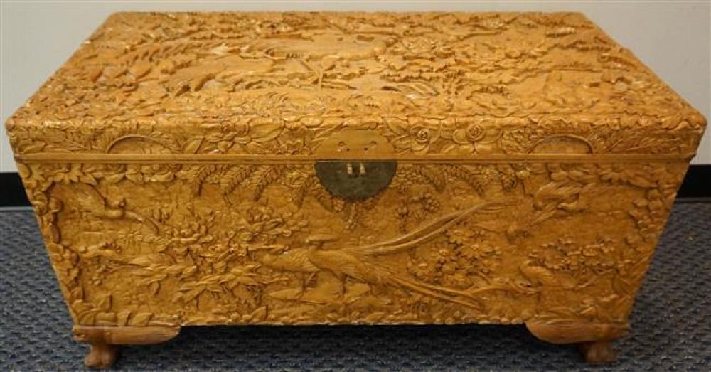 CHINESE CARVED CAMPHORWOOD