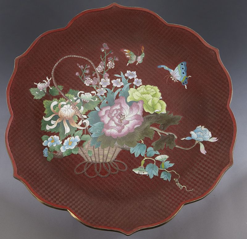 Chinese carved cinnabar charger