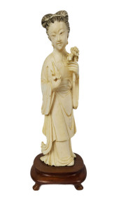 CHINESE CARVED FIGURE OF QUAN-