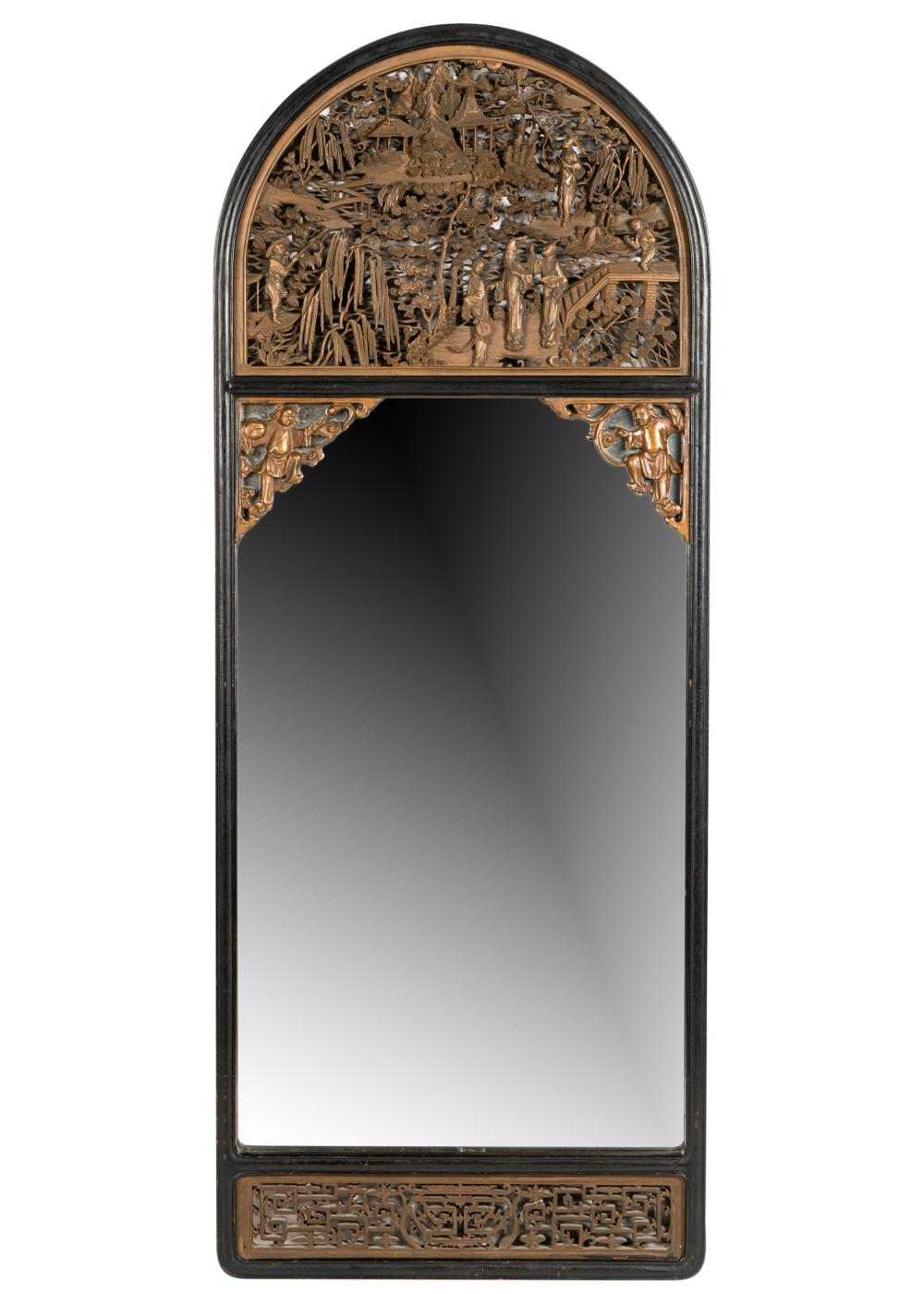 CHINESE CARVED GILTWOOD WALL