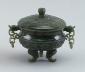 CHINESE CARVED GREEN JADE KORO