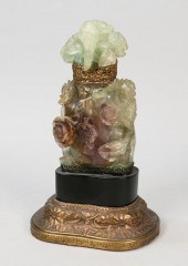 CHINESE CARVED GREEN QUARTZ FU
