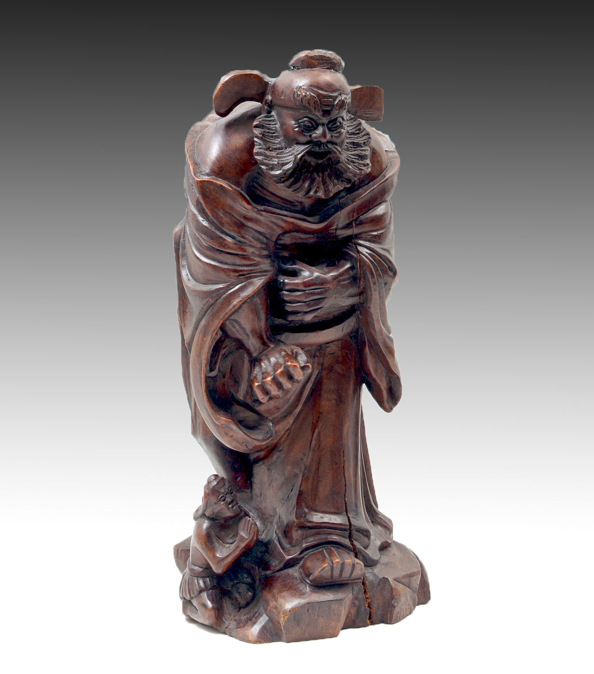 CHINESE CARVED GUAN YU SCULPTURE: