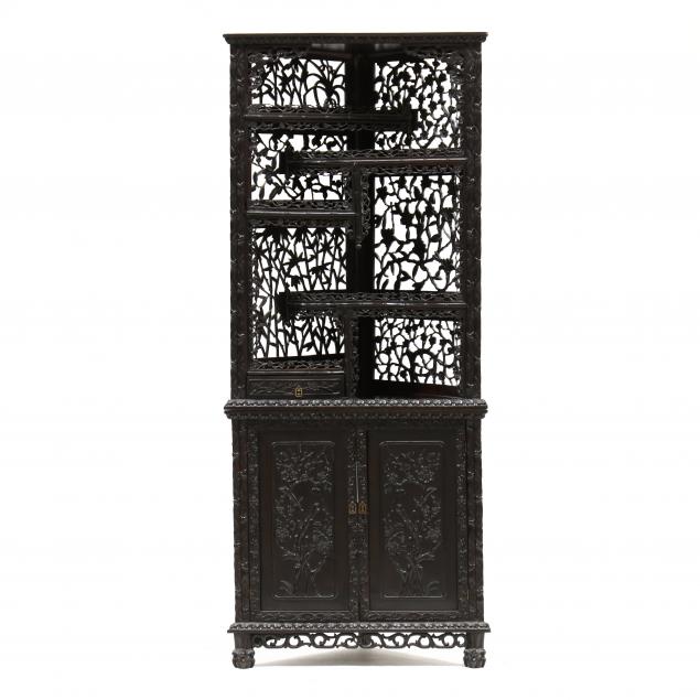 CHINESE CARVED HARDWOOD CORNER