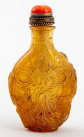 CHINESE CARVED HONEY-TONE AMBE