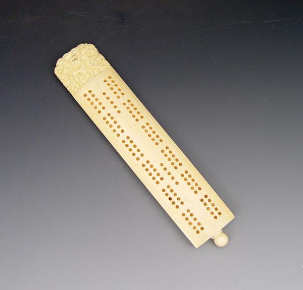 CHINESE CARVED IVORY CRIBBAGE
