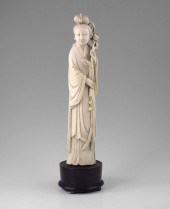 CHINESE CARVED IVORY FIGURAL M
