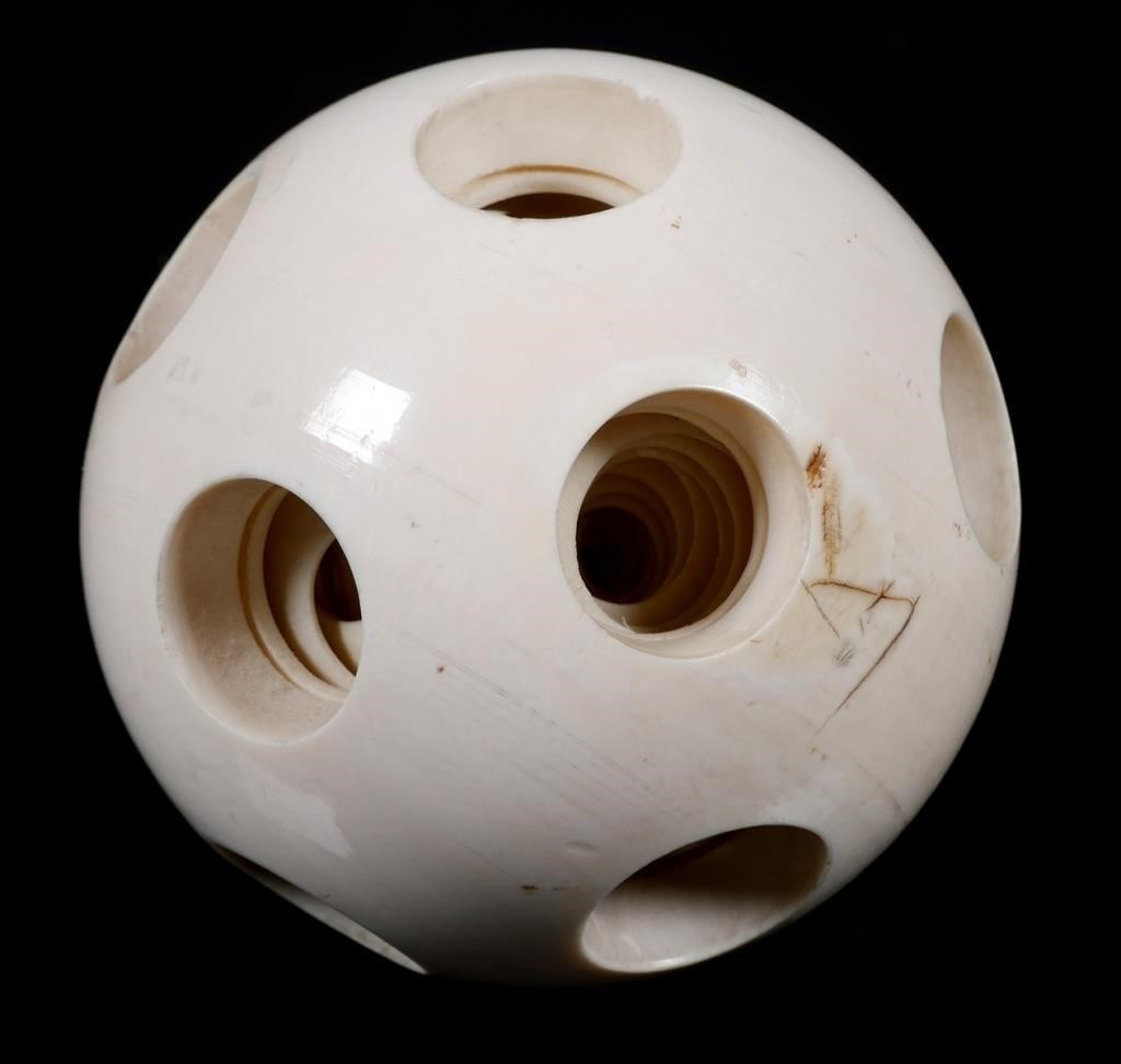 CHINESE CARVED IVORY MYSTERY PUZZLE