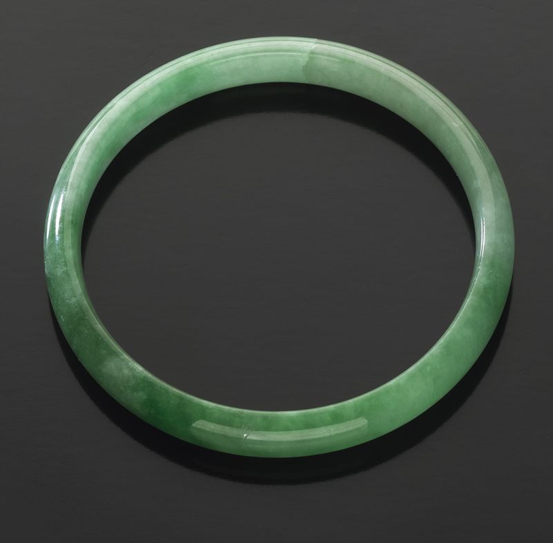 Chinese carved jadeite