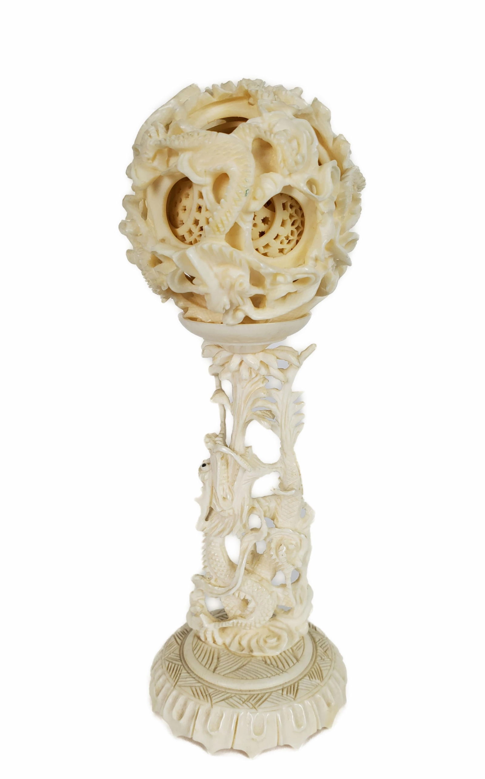 CHINESE CARVED MAGIC BALL ON