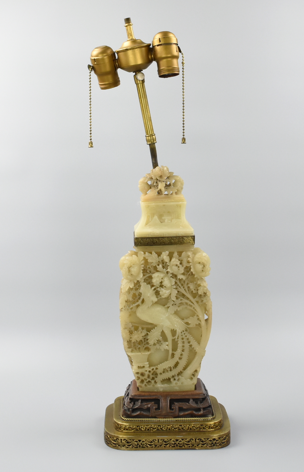 CHINESE CARVED SOAPSTONE VASE &