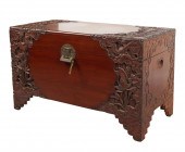 CHINESE CARVED WOOD TRUNKChine