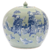 CHINESE CELADON COVERED JAR<br