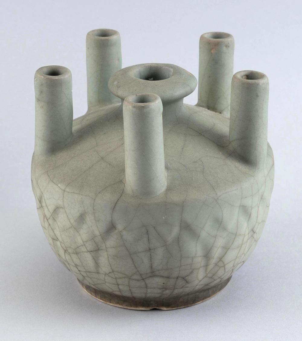 CHINESE CELADON CRACKLEWARE
