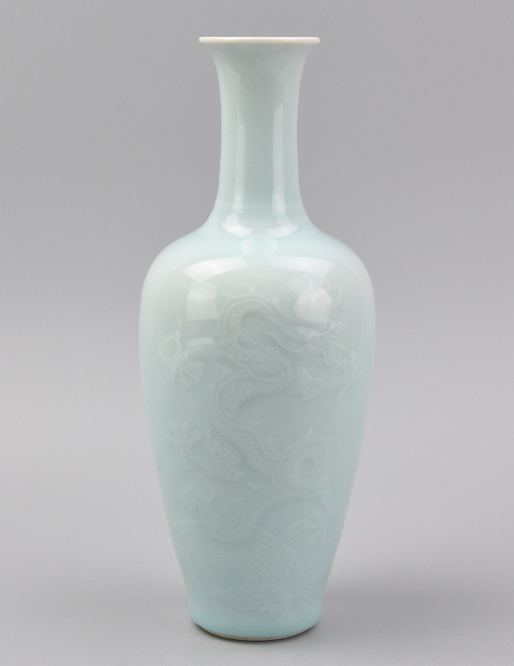 CHINESE CELADON GLAZE VASE W/