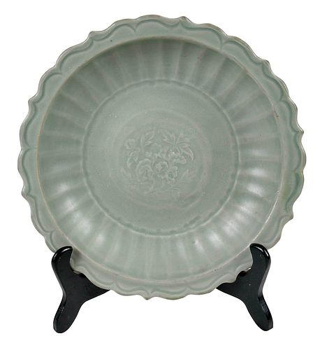 CHINESE CELADON GLAZED FOLIATE