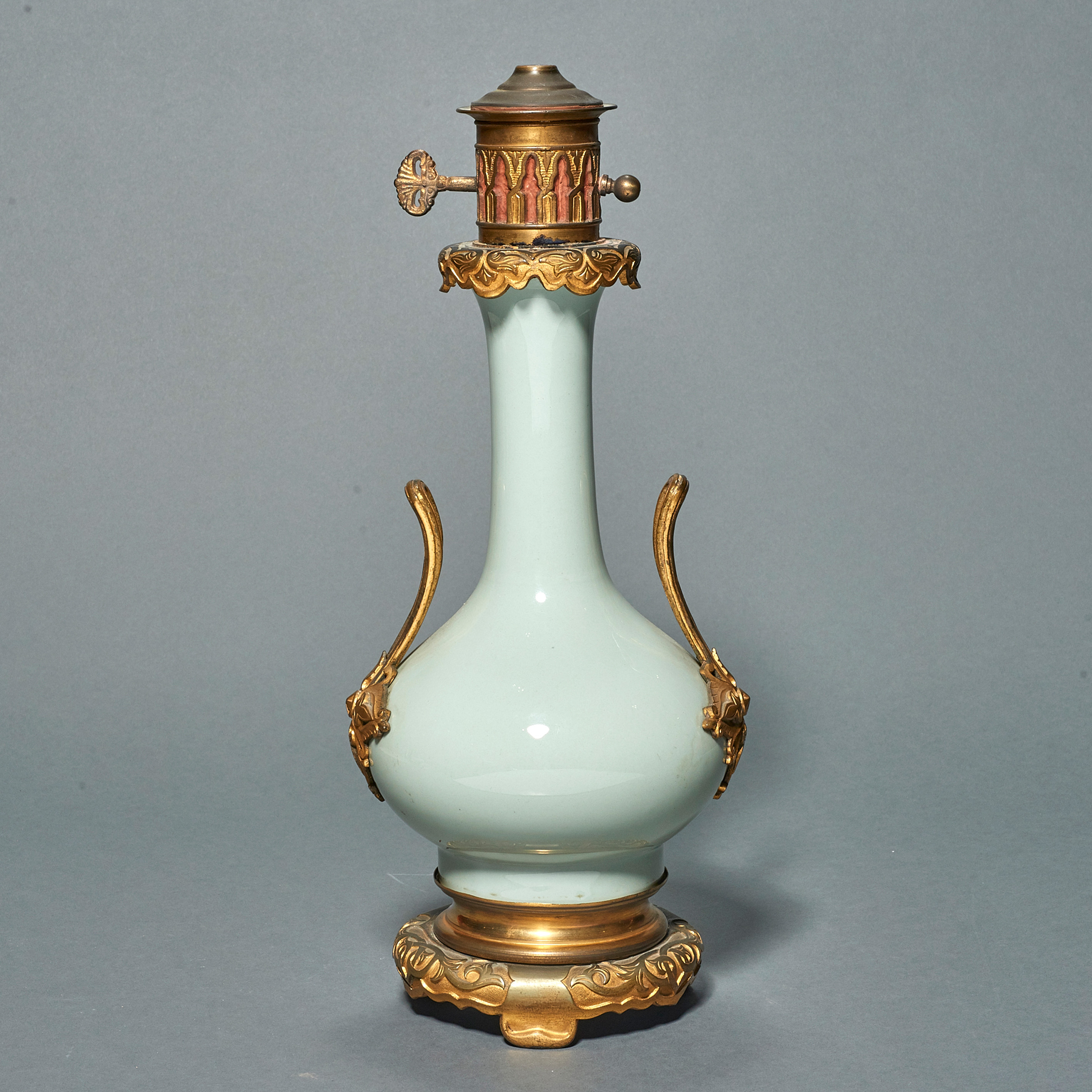 CHINESE CELADON GLAZED VASE Chinese