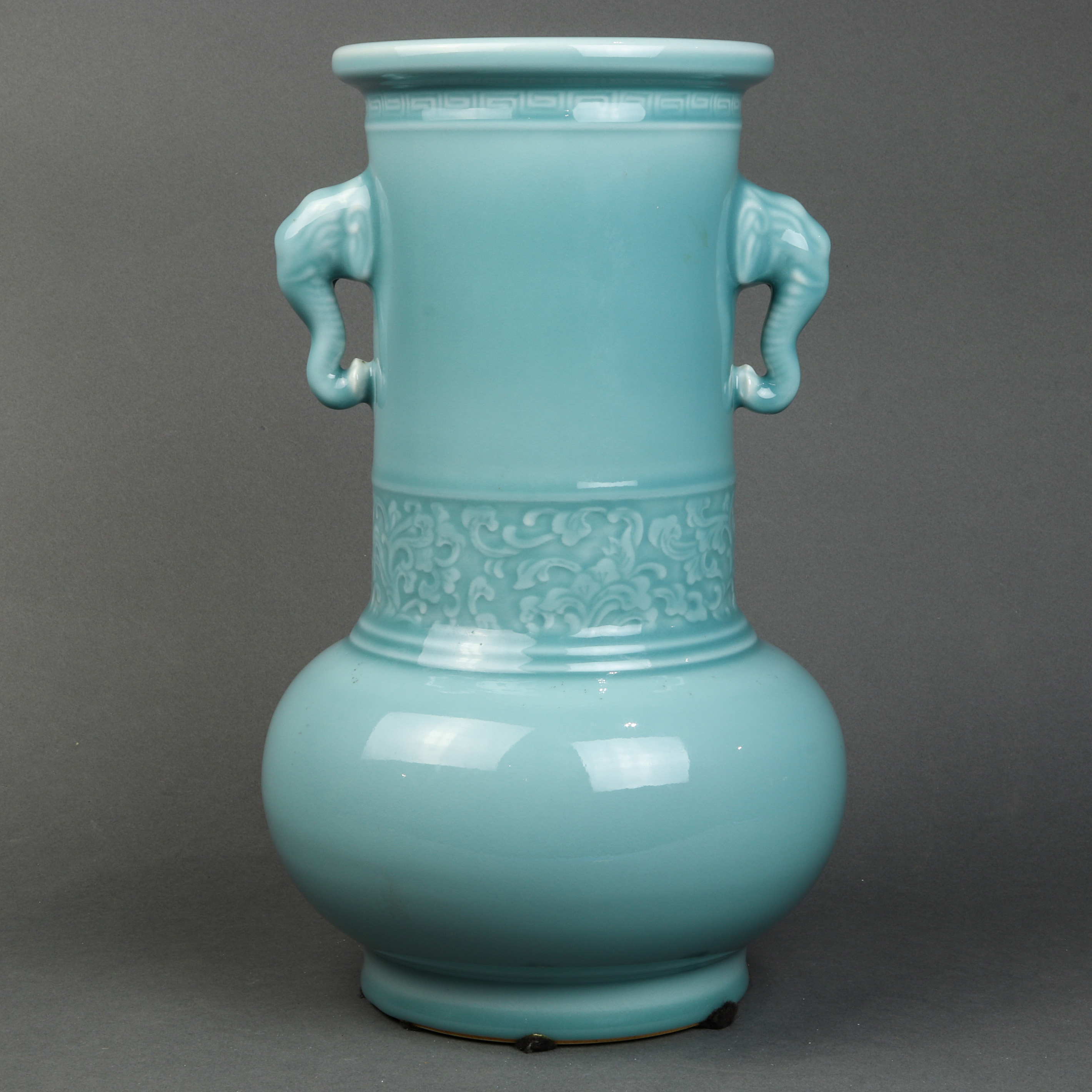 CHINESE CELADON GLAZED VASE Chinese