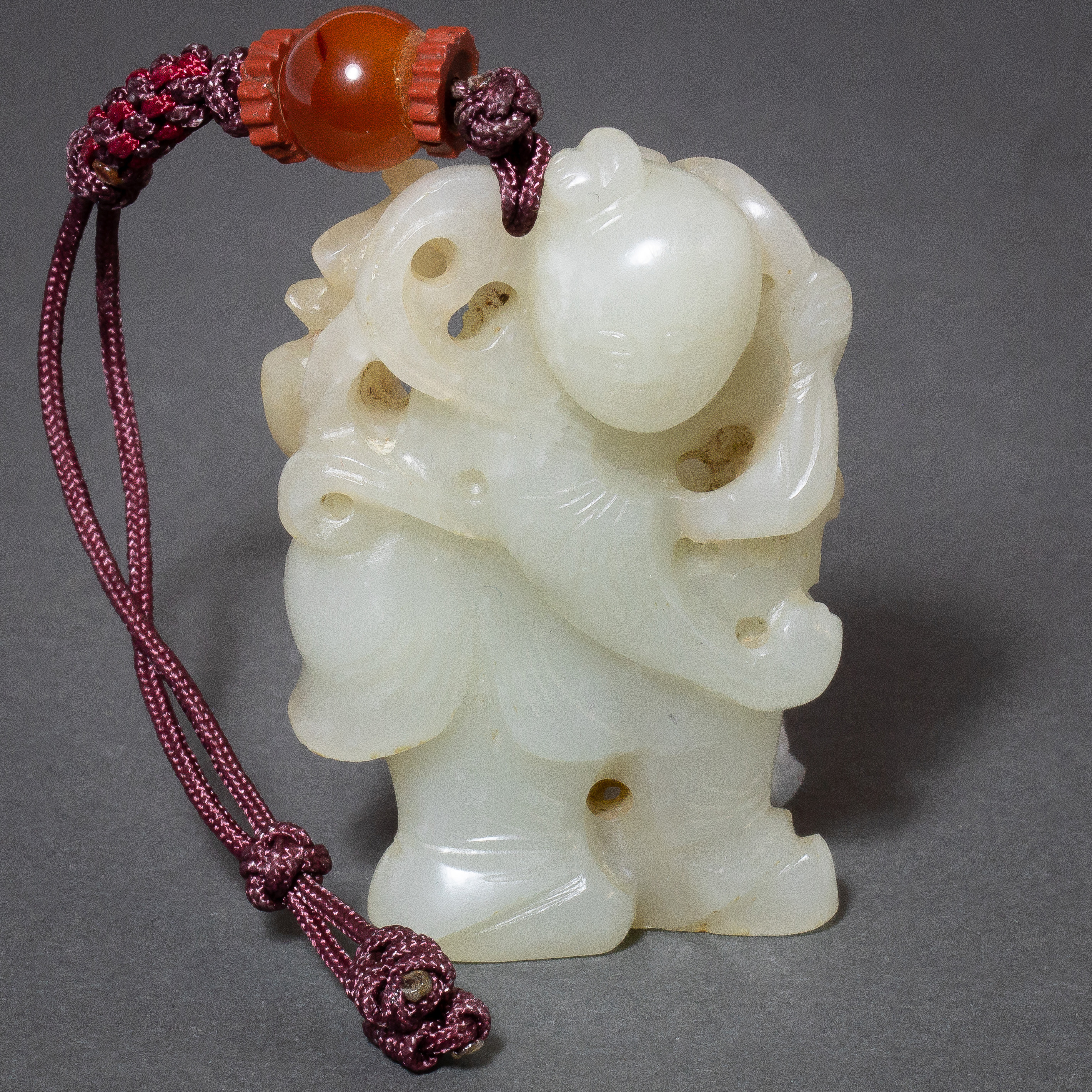 CHINESE CELADON JADE TOGGLE Chinese