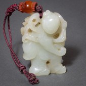 CHINESE CELADON JADE TOGGLE Ch