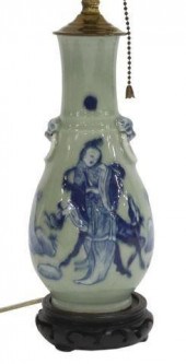 CHINESE CELADON PORCELAIN VASE