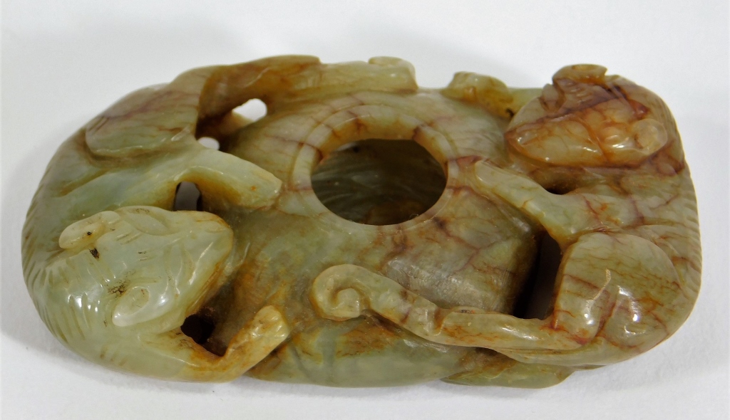 CHINESE CELADON RUSSET JADE CHILONG