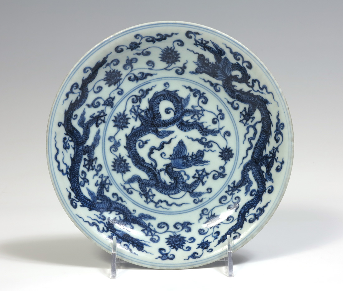 CHINESE CERAMIC BLUE DECORATED