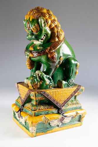 CHINESE CERAMIC FOO LION AND