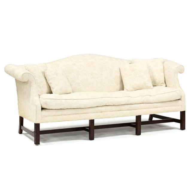 CHINESE CHIPPENDALE STYLE CREWEL