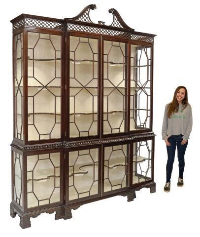 CHINESE CHIPPENDALE STYLE