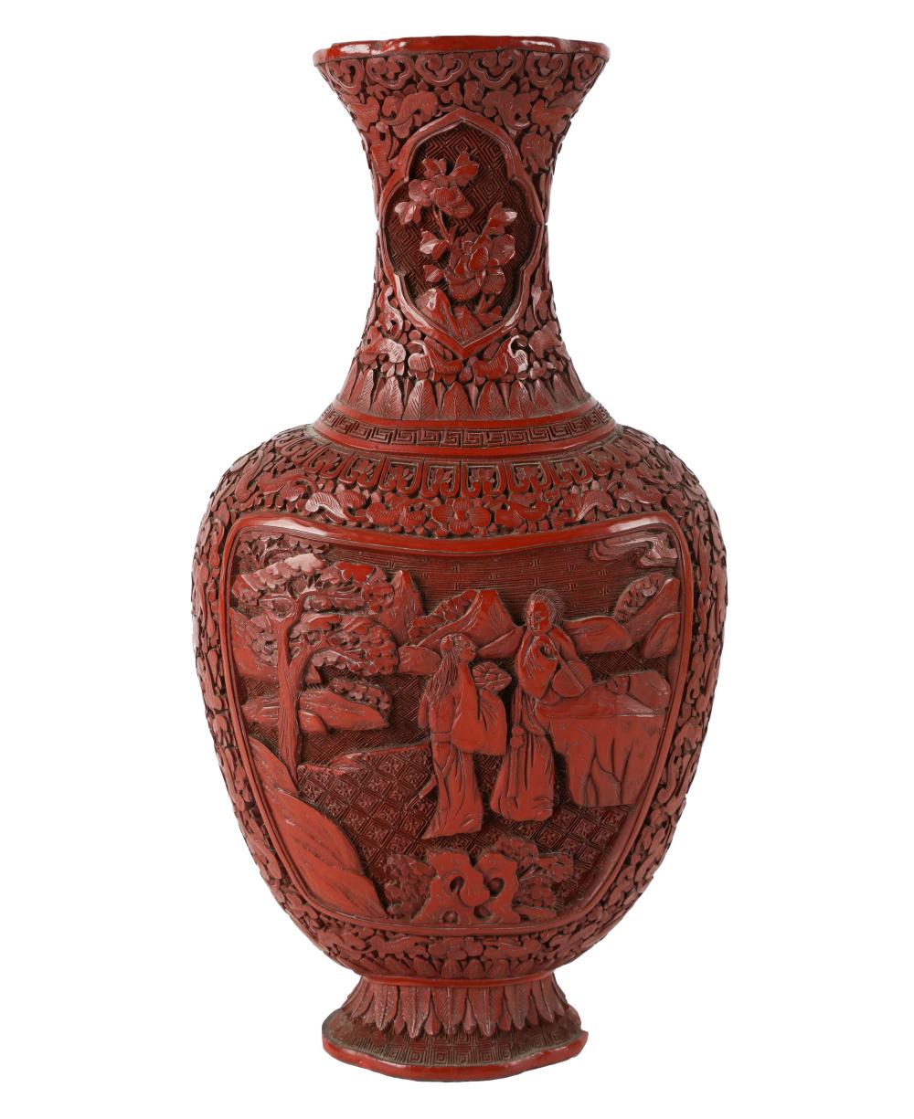 CHINESE CINNABAR VASEunsigned