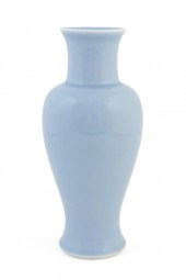 CHINESE CLAIR DE LUNE BALUSTER