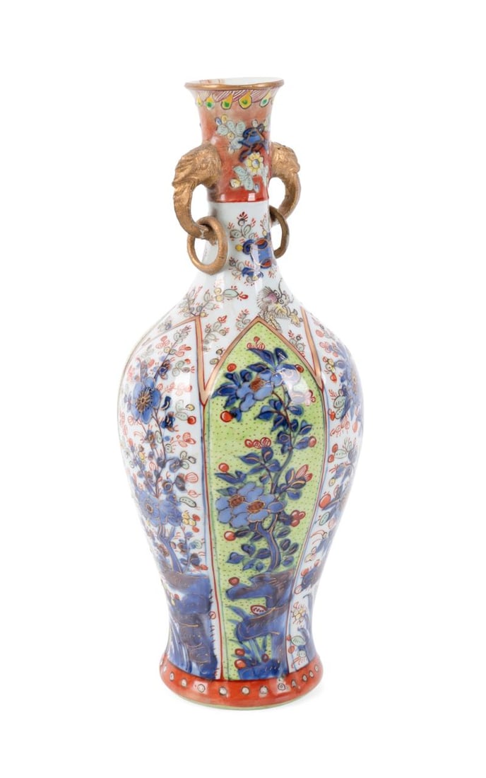 CHINESE CLOBBERED PORCELAIN