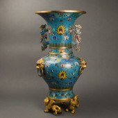 CHINESE CLOISONNE ENAMEL VASE