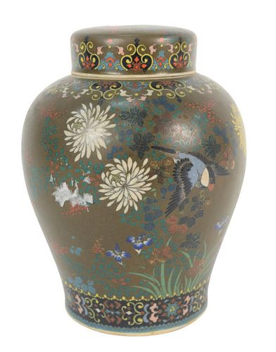 CHINESE CLOISONNE PORCELAIN JAR,