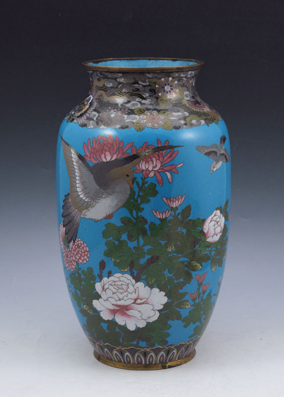 CHINESE CLOISONNE VASE: Bird and