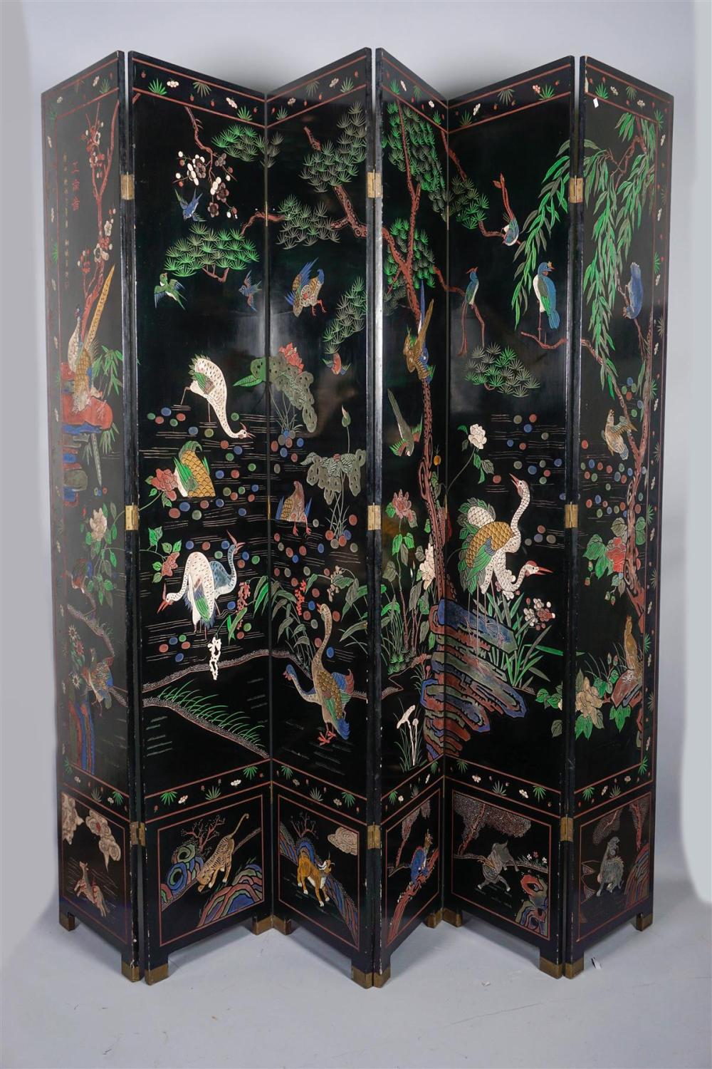 CHINESE COROMANDEL LACQUERED