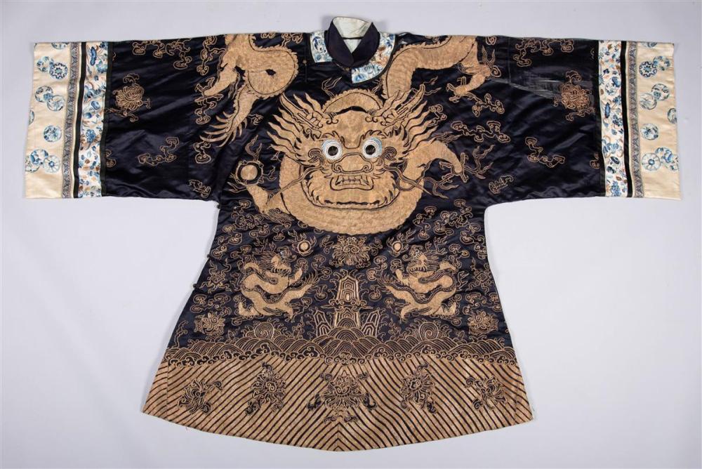CHINESE COUCHED GOLD THREAD