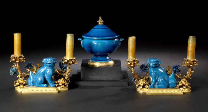 Chinese Covered Potpourri Bowl, 