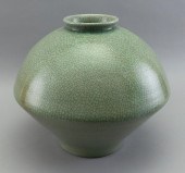 CHINESE CRACKLE GLAZE CELADON
