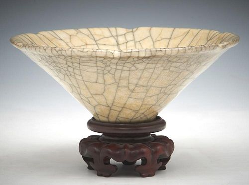 CHINESE CRACKLE GLAZED CONICAL