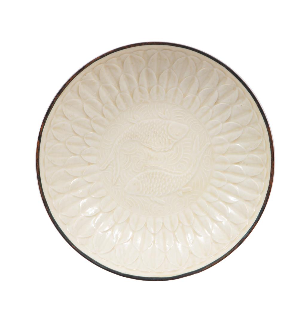 CHINESE DING-STYLE CERAMIC 'TWIN