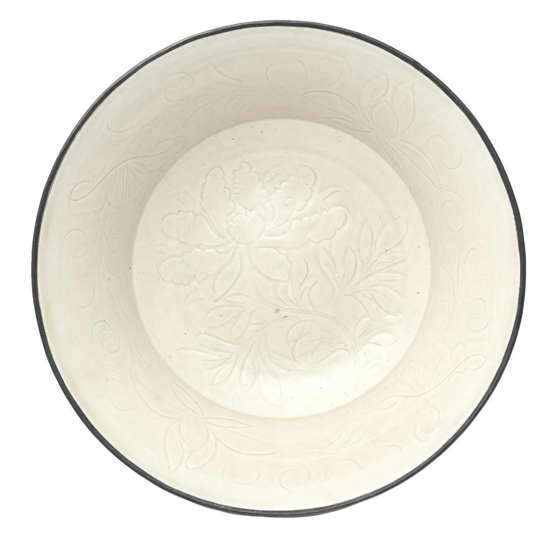 CHINESE DING-TYPE 'LOTUS'