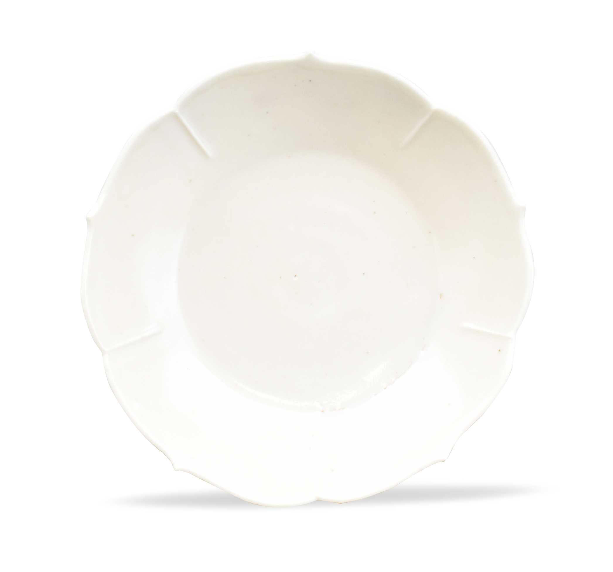 CHINESE DINGYAO WHITE FOLIATE DISH,
